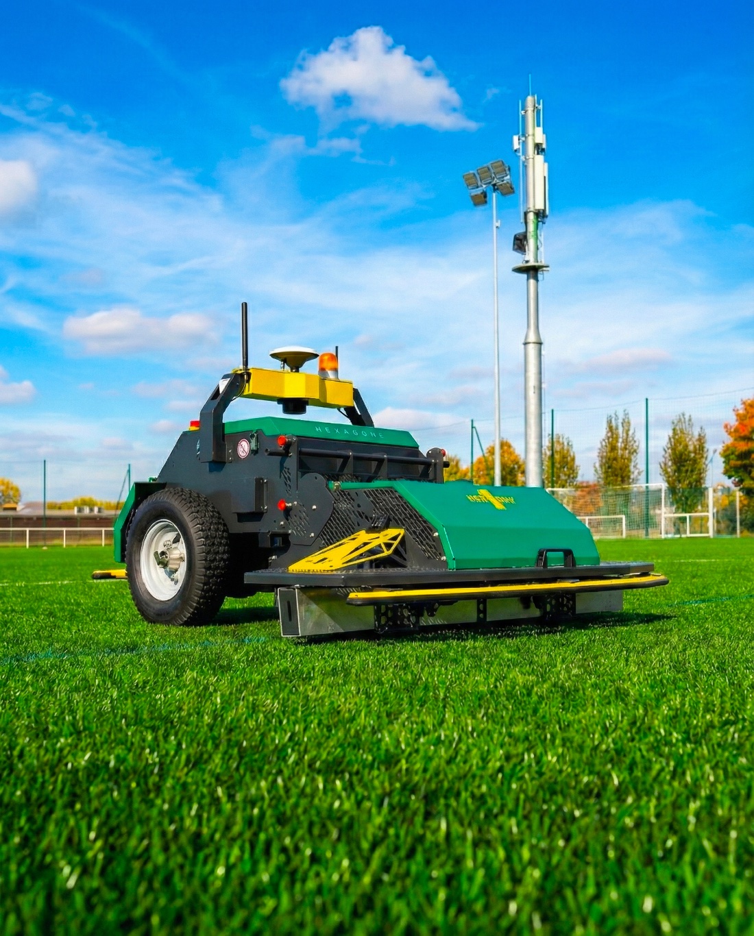 Le Buky ONE sur un terrain synthétique